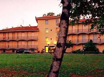 King Rose Hotel